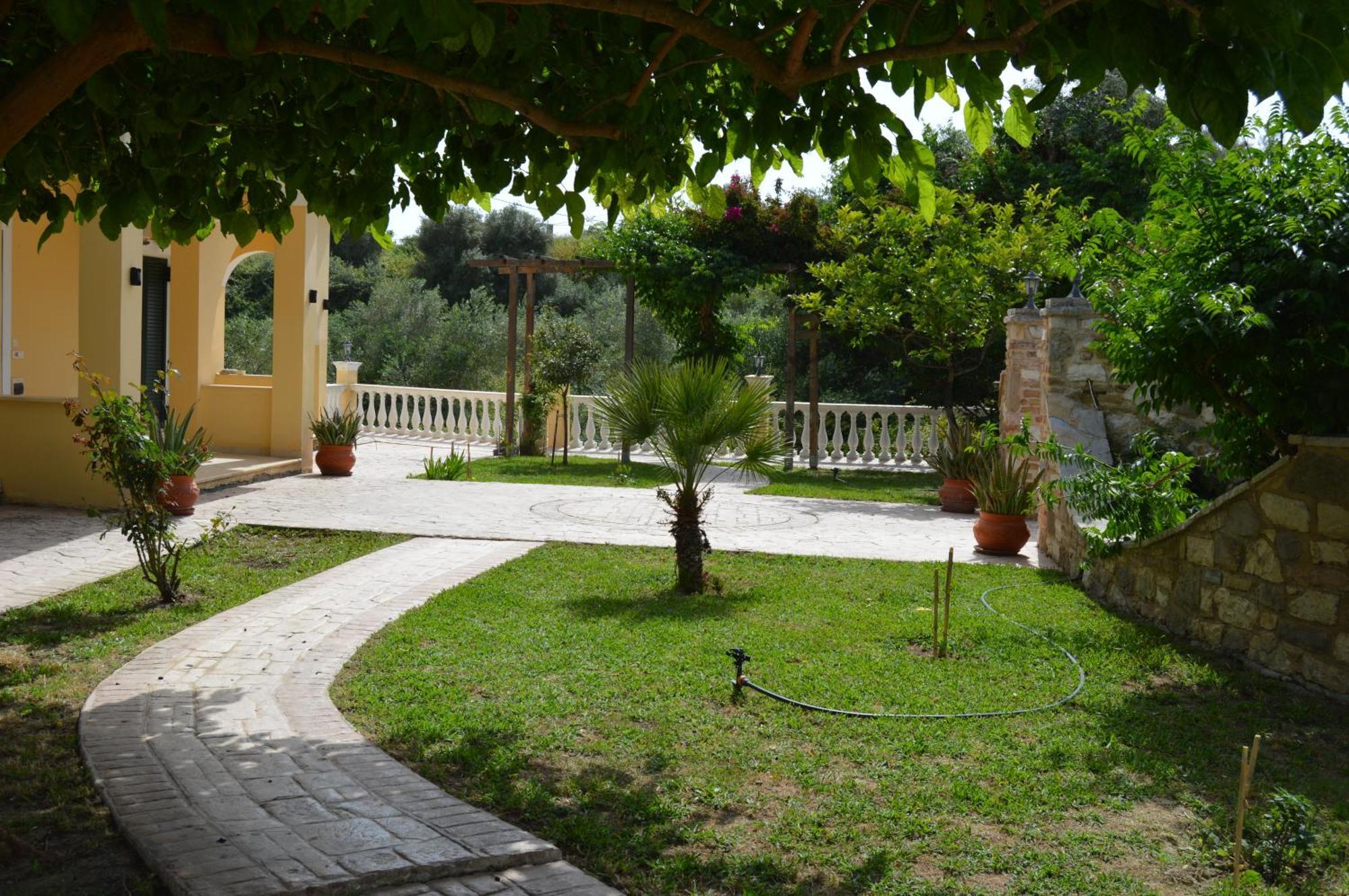 Villa Elena 마라티아스 외부 사진